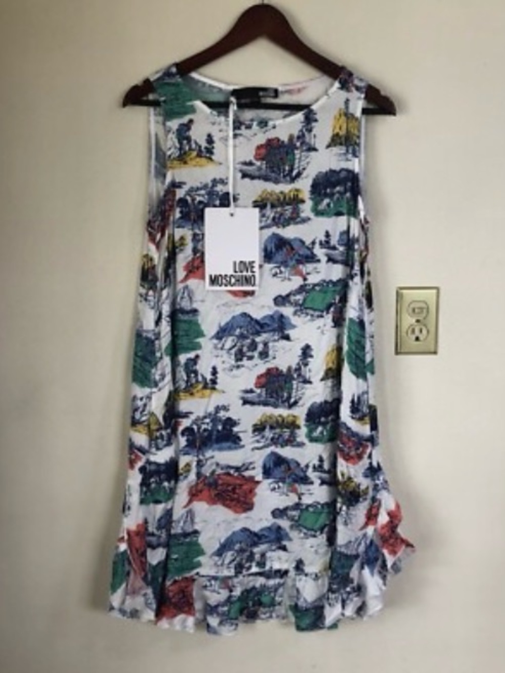 NWT Love Moschino White camping Scenic Print Sleeveless A-Line Dress size small